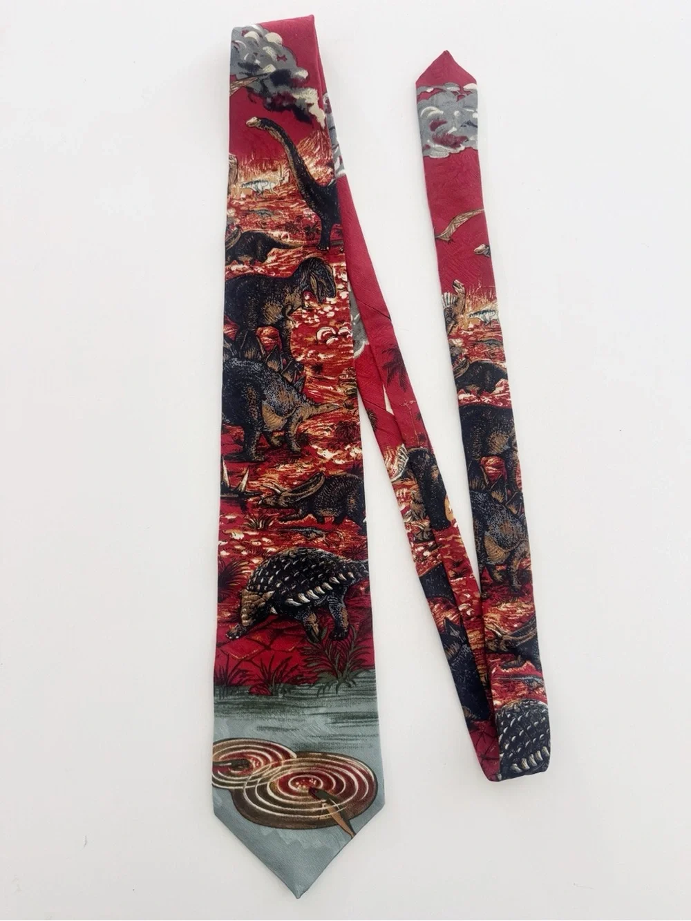 Vintage 90s Wembley Endangered Species Tie